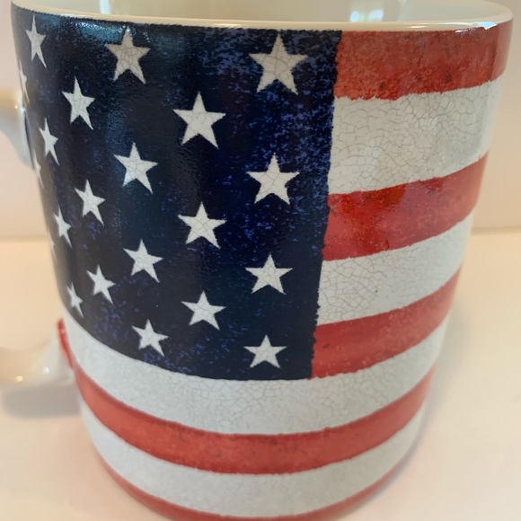 Old Glory Porcelain Port Townsand Patriotic Mug - Picture 3 of 10